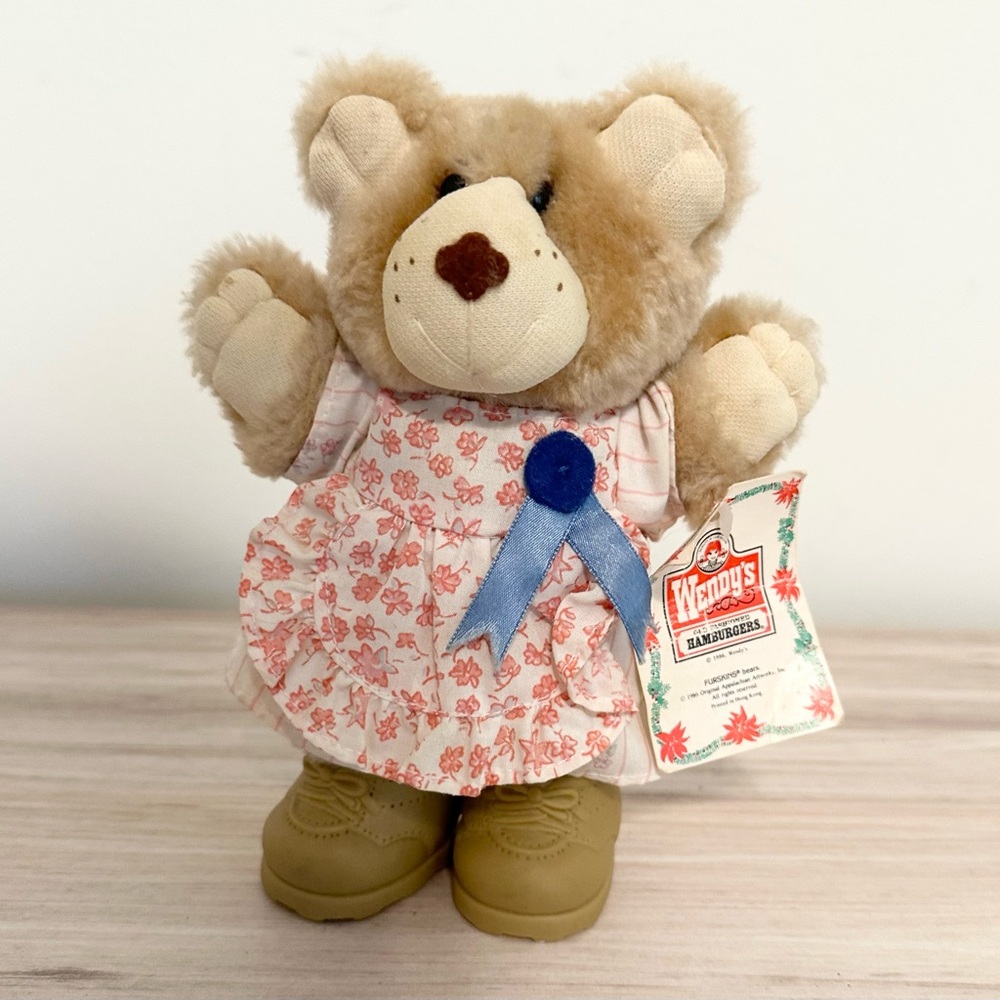 Vintage 1986 Furskins‎ Hattie Bear Mini Bear Doll Wendy's